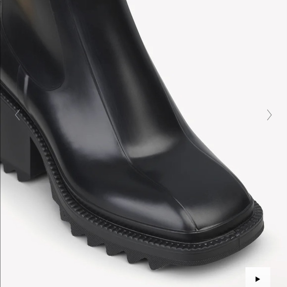 Chloe Rain Boot - Picture 4 of 9